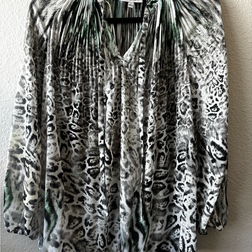 Jennifer Lopez Black and Green Animal Print Blouse